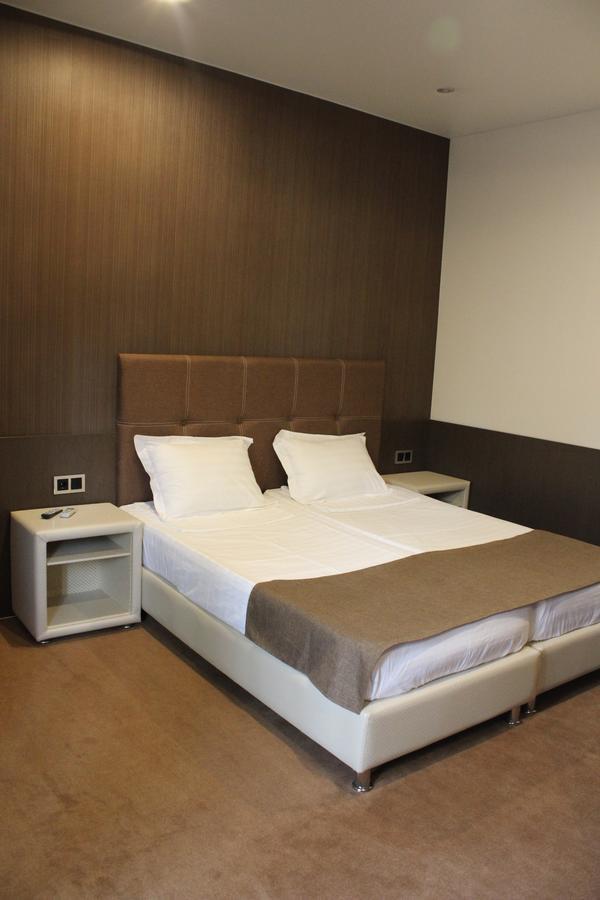 Hotel Ora ガグラ エクステリア 写真